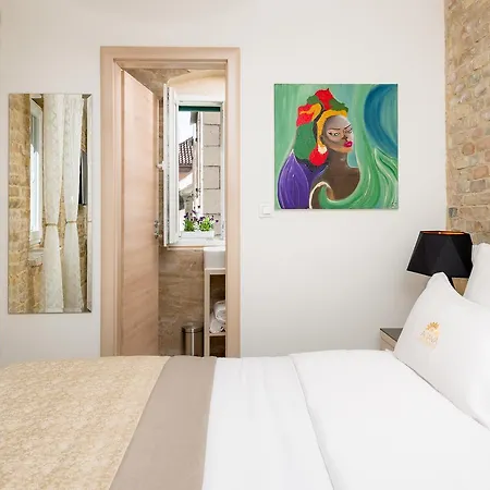 Guest house Agava Lux Rooms&pool Split