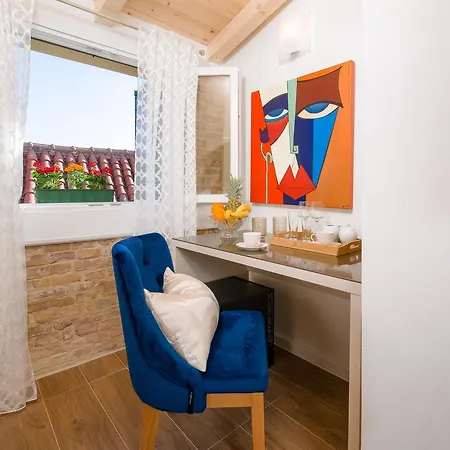 Agava Lux Rooms&pool Split