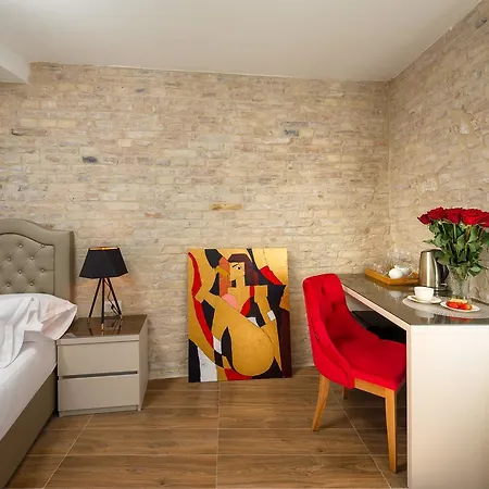 Agava Lux Rooms&pool 4* Split