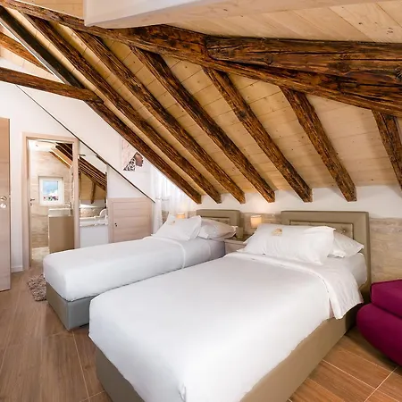 Maison d'hôtes Agava Lux Rooms&pool